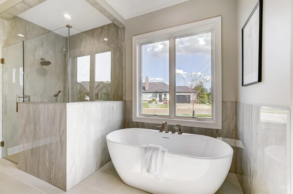 10 Priya Place Green, OH 45002