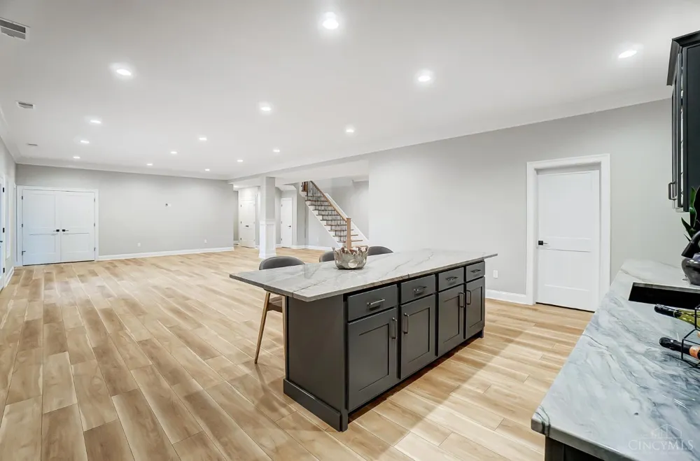 10 Priya Place Green, OH 45002