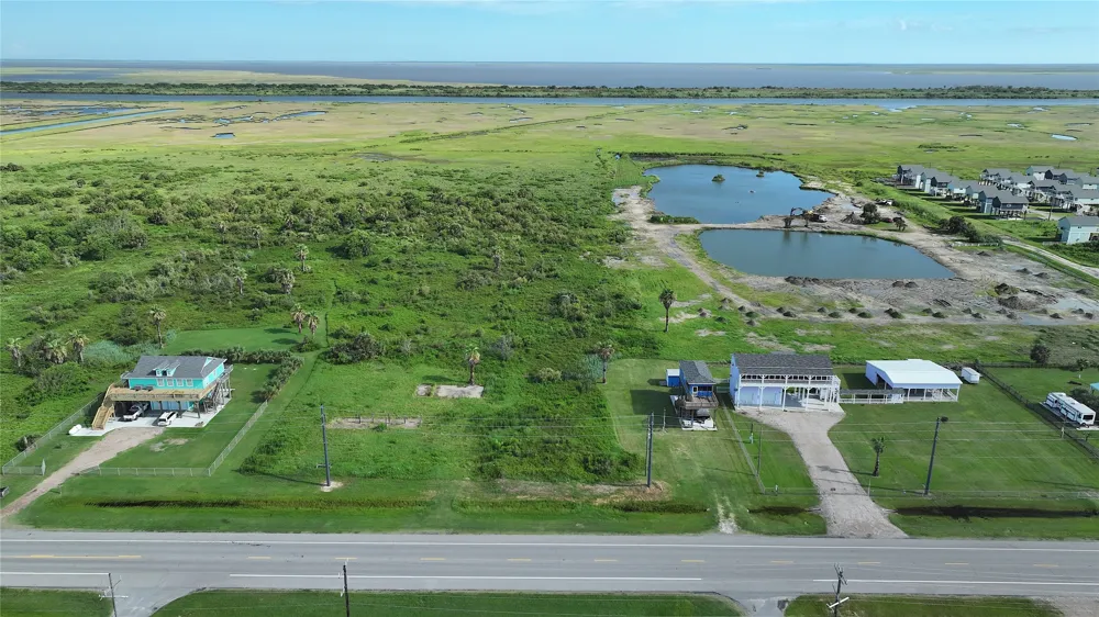 70 HWY 87 Gilchrist, TX 77617