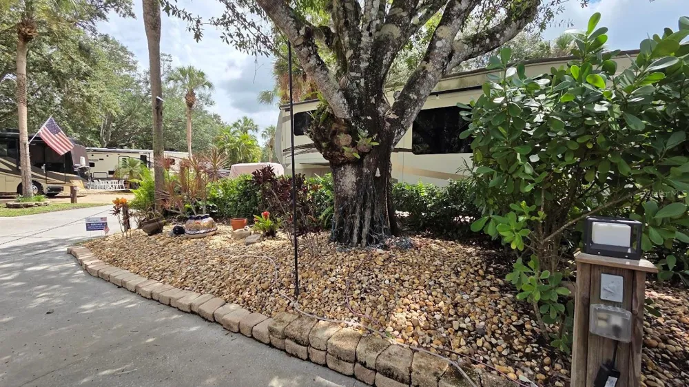 171 APPALOOSA TRAIL River Ranch, FL 33867