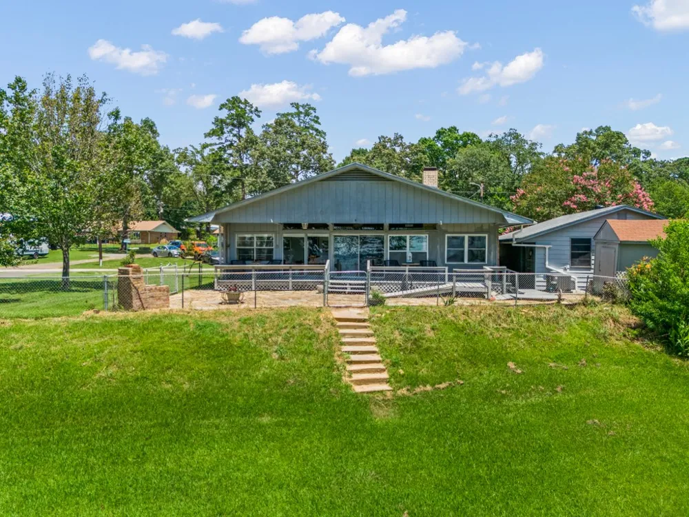 620 Shadywood Lane Avinger, TX 75630