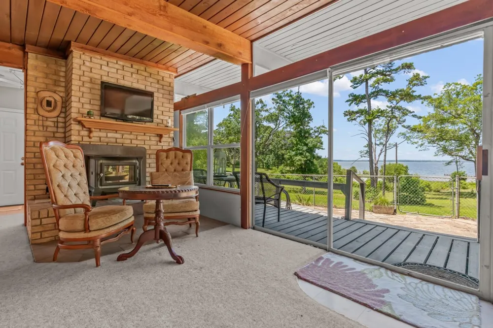 620 Shadywood Lane Avinger, TX 75630