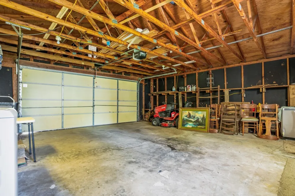 620 Shadywood Lane Avinger, TX 75630