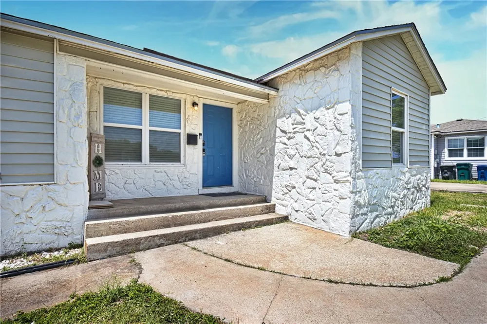 3529 Brawner Parkway Corpus Christi, TX 78411