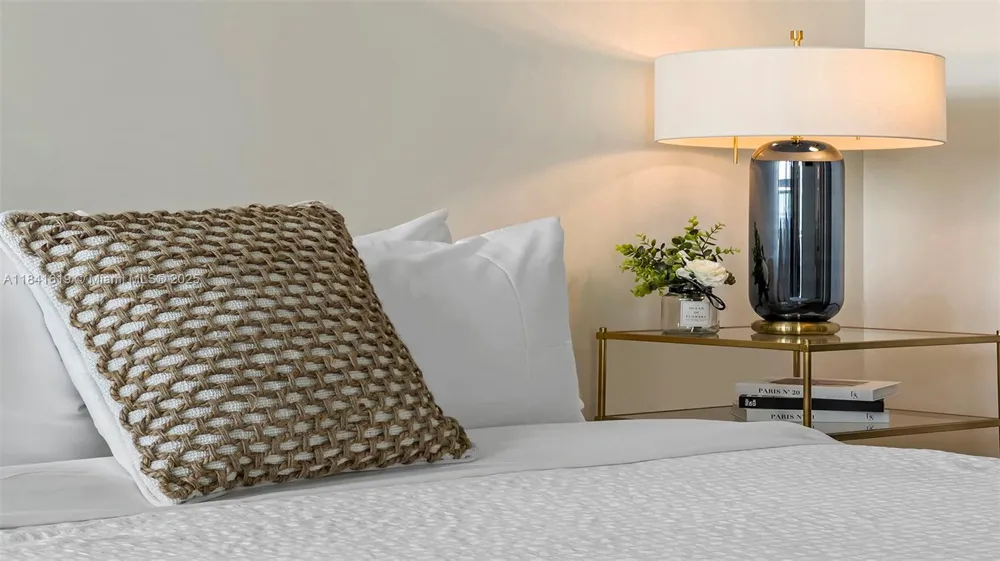 2901 Collins Ave #1403 Miami Beach, FL 33140