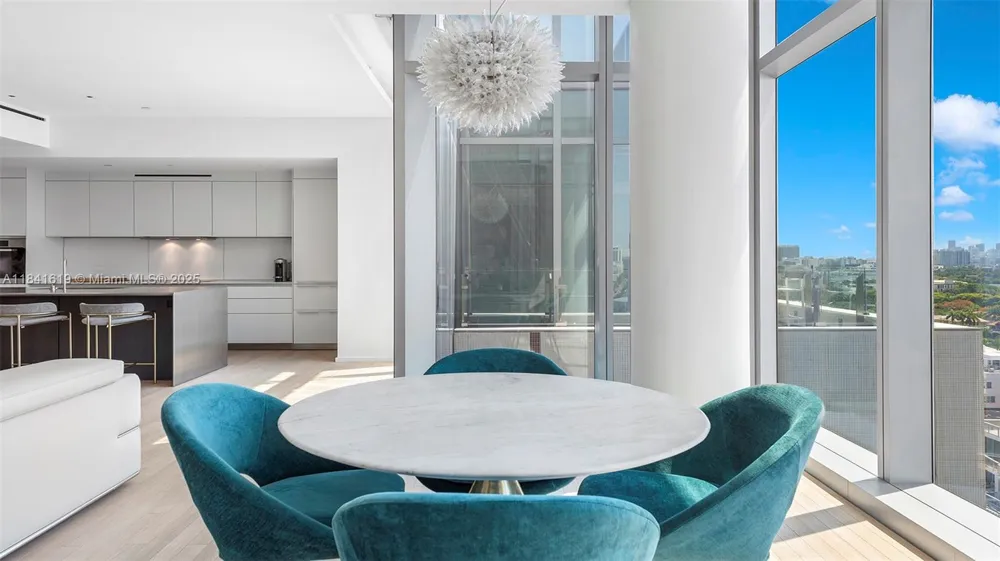 2901 Collins Ave #1403 Miami Beach, FL 33140