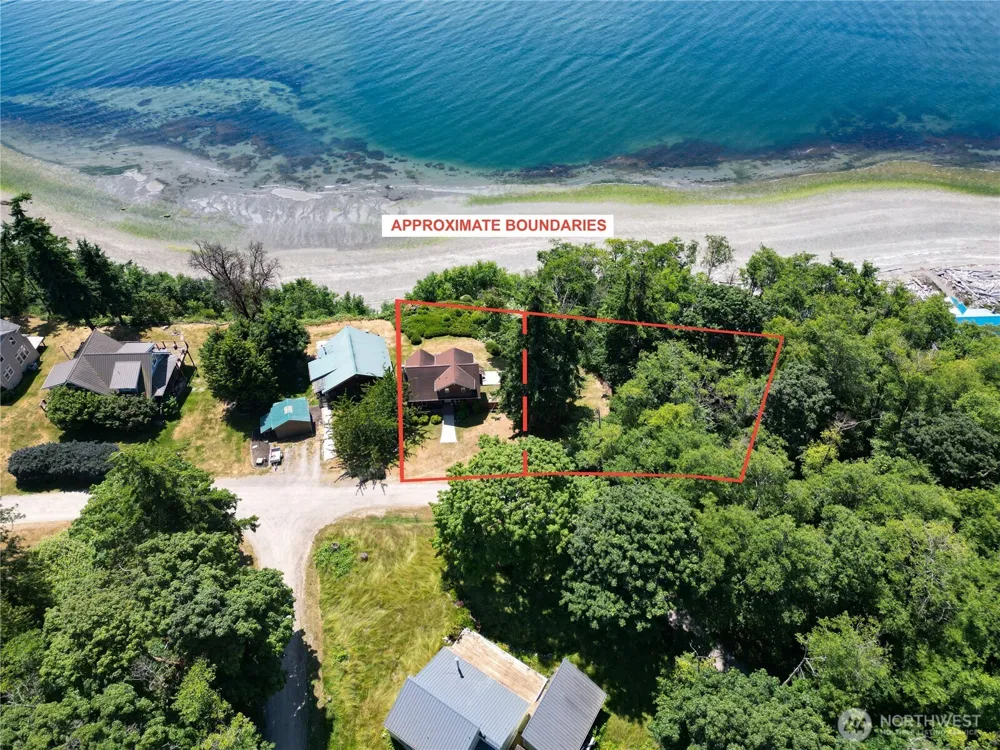 49 M Whidbey Island Drive Hat Island, WA 98206