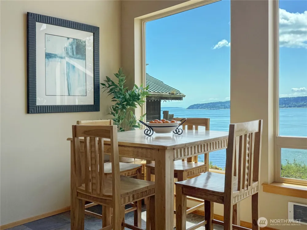 49 M Whidbey Island Drive Hat Island, WA 98206