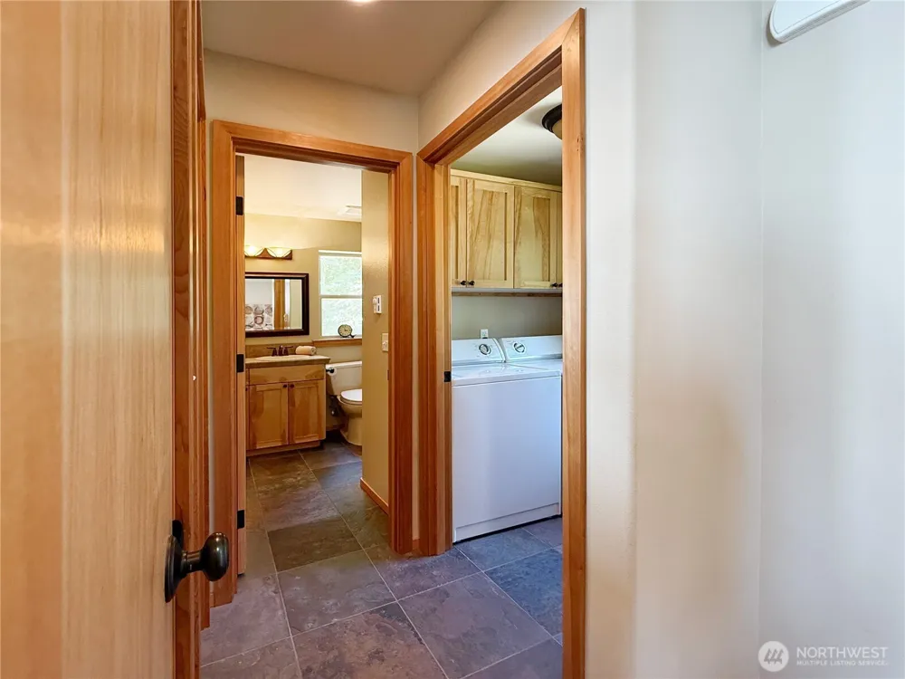 49 M Whidbey Island Drive Hat Island, WA 98206