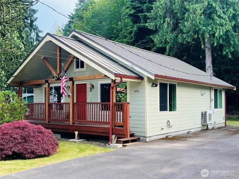 601 Mountain Trail Road