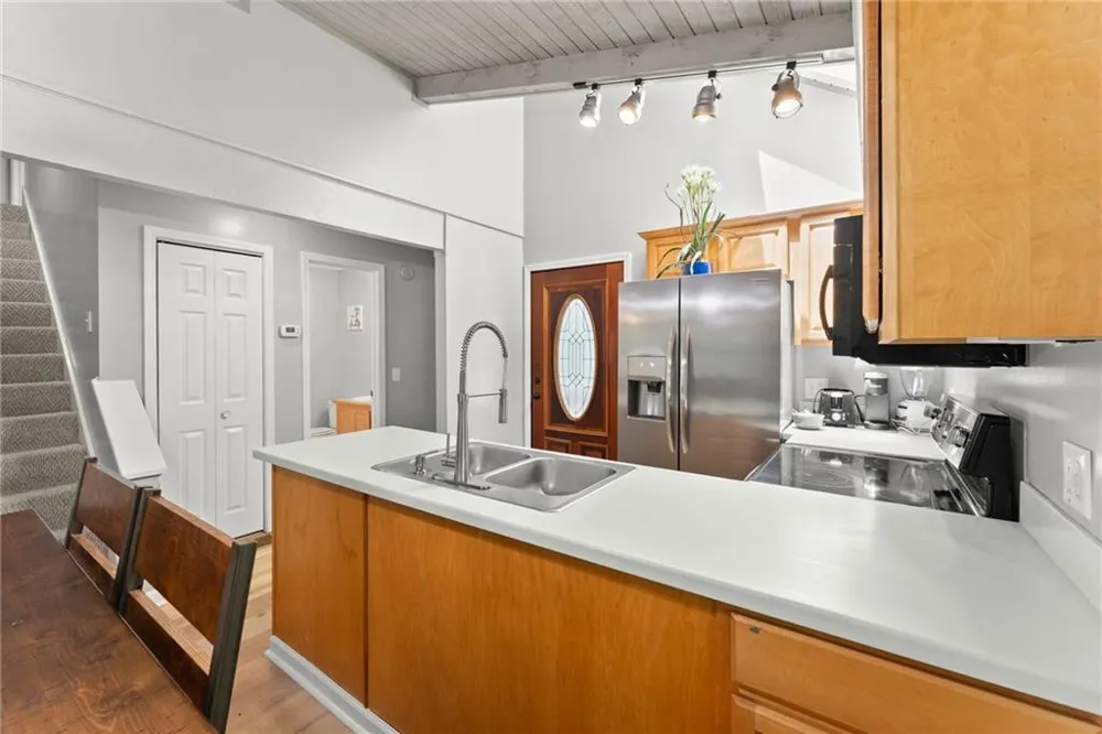 17 Dach Bruecke Gasse Helen, GA 30545