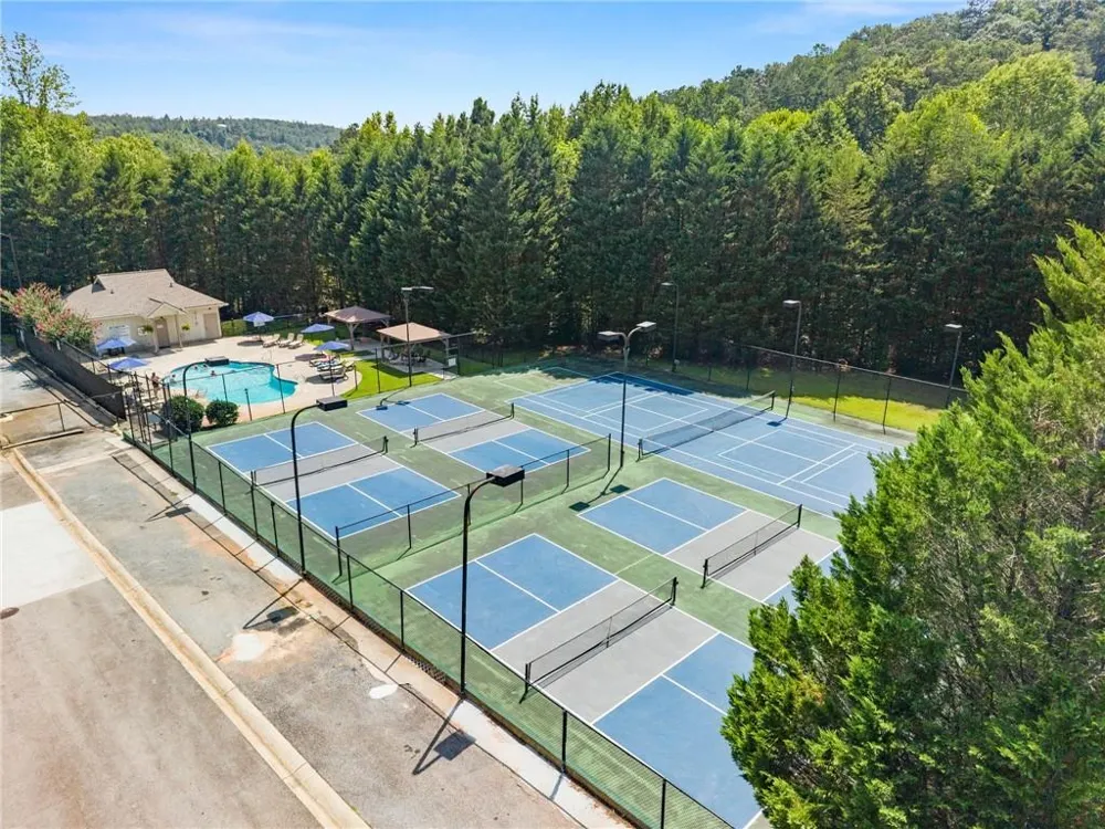 17 Dach Bruecke Gasse Helen, GA 30545