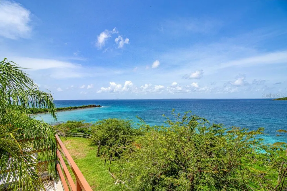 BO FLAMENCO LAS QUINTAS SOLAR 15 #Sec La Quintas Solar 15 Culebra, PR 00775