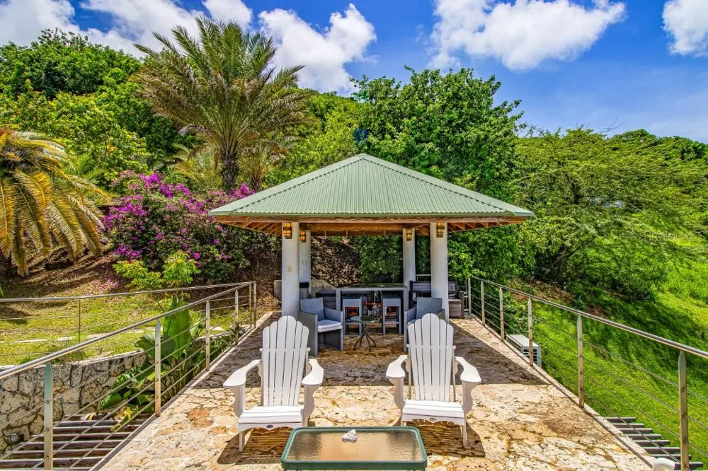 BO FLAMENCO LAS QUINTAS SOLAR 15 #Sec La Quintas Solar 15 Culebra, PR 00775