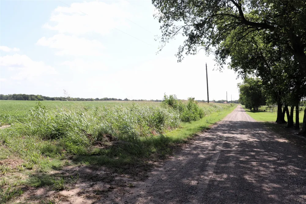 48 CR 2165 Klondike, TX 75440