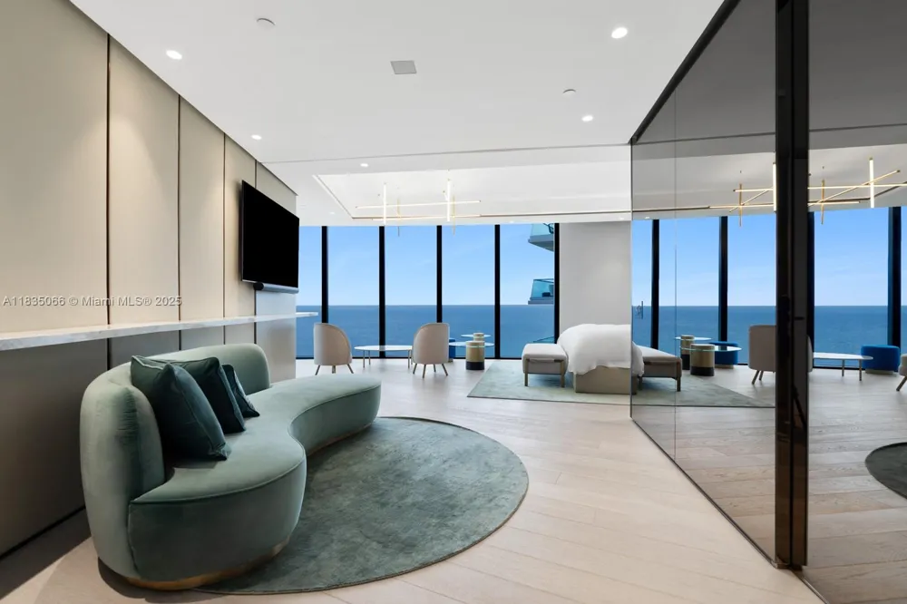 18555 Collins Ave #2701 Sunny Isles Beach, FL 33160