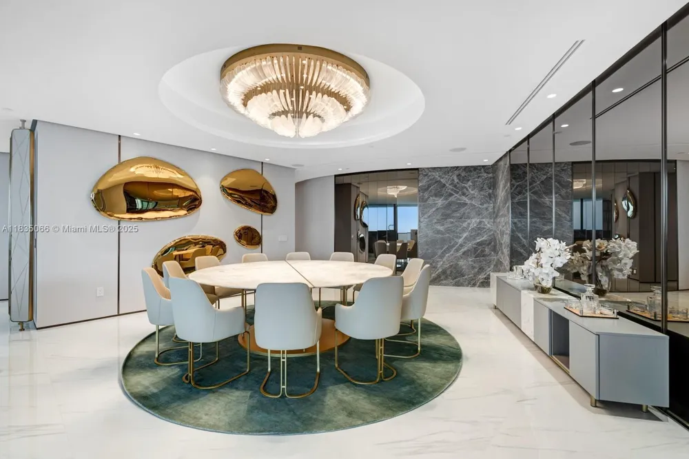 18555 Collins Ave #2701 Sunny Isles Beach, FL 33160