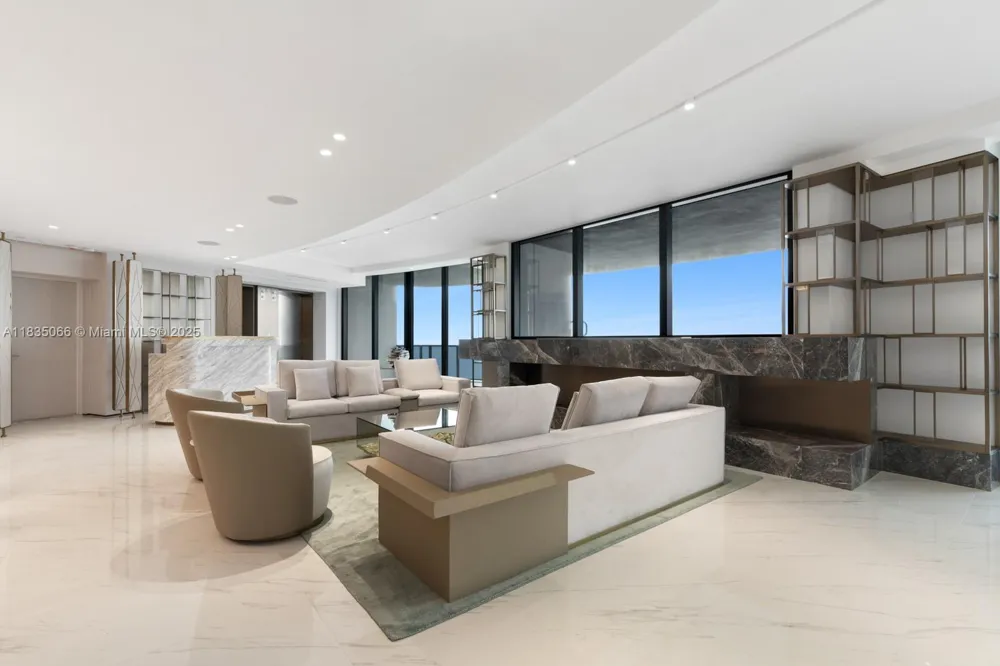 18555 Collins Ave #2701 Sunny Isles Beach, FL 33160