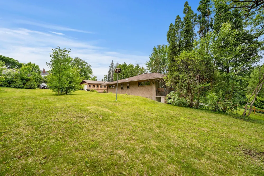 8XX Humboldt Avenue West Saint Paul, MN 55118
