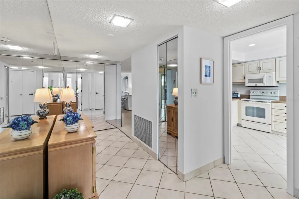 724 BAYPORT WAY #724 Longboat Key, FL 34228