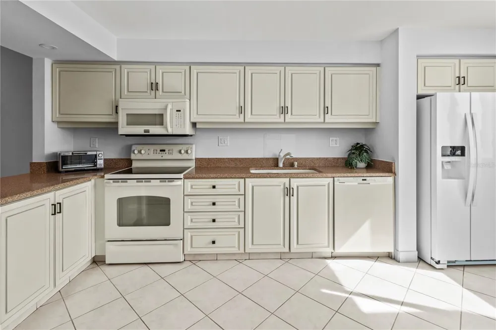 724 BAYPORT WAY #724 Longboat Key, FL 34228