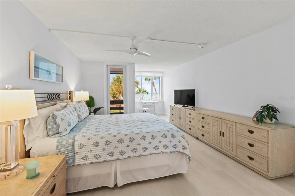 724 BAYPORT WAY #724 Longboat Key, FL 34228