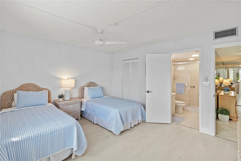 724 BAYPORT WAY #724 Longboat Key, FL 34228