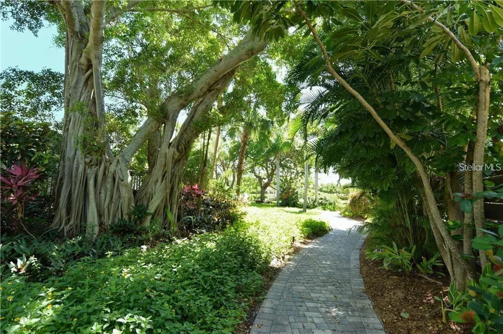 724 BAYPORT WAY #724 Longboat Key, FL 34228