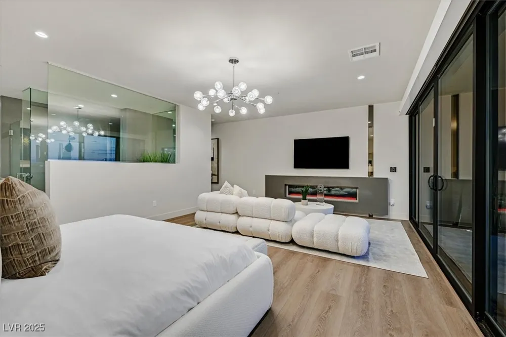 807 Magnum Cliff Court Henderson, NV 89012