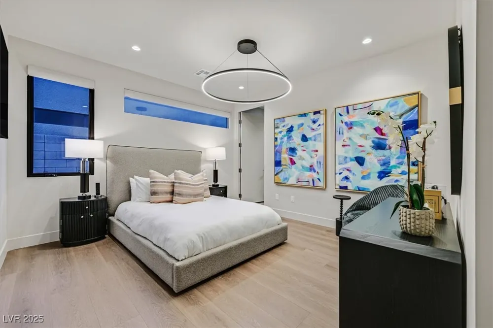 807 Magnum Cliff Court Henderson, NV 89012