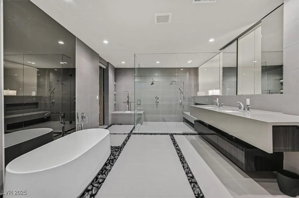 807 Magnum Cliff Court Henderson, NV 89012