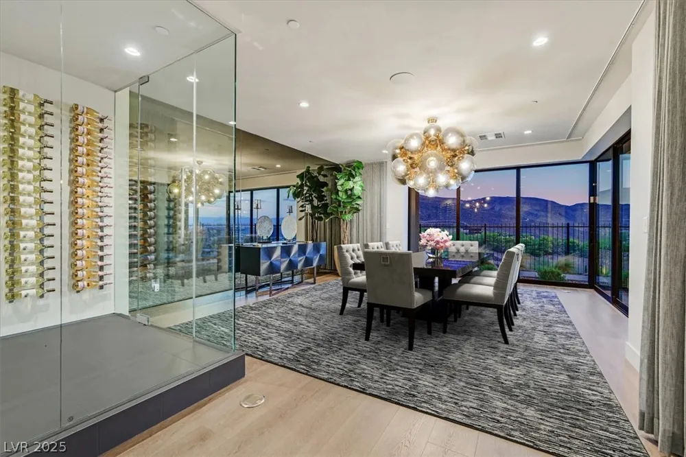 807 Magnum Cliff Court Henderson, NV 89012