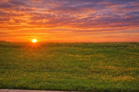 812 Sir Galahad Lane