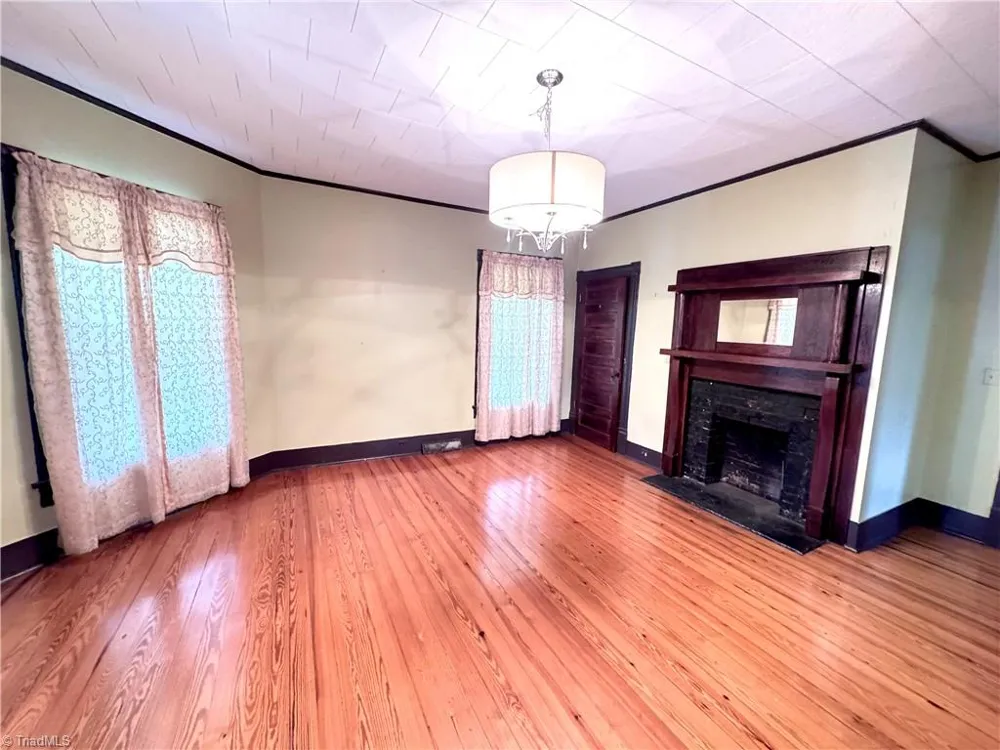 639 Elk Spur Street Elkin, NC 28621