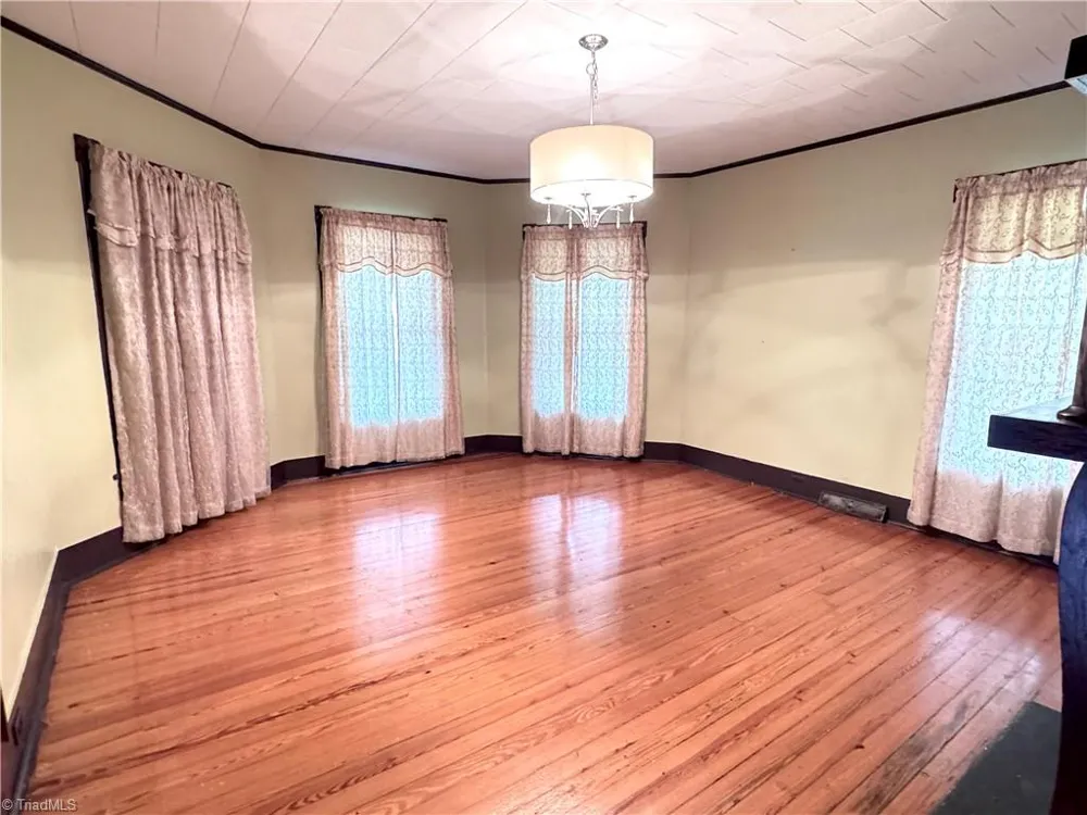 639 Elk Spur Street Elkin, NC 28621