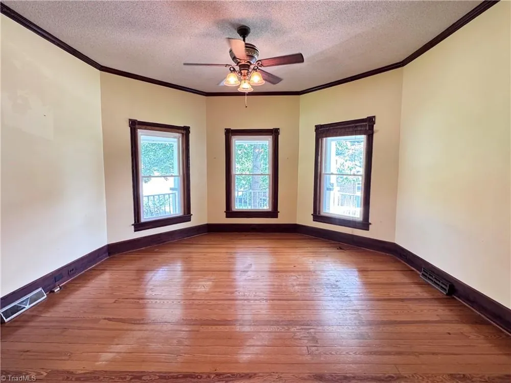 639 Elk Spur Street Elkin, NC 28621