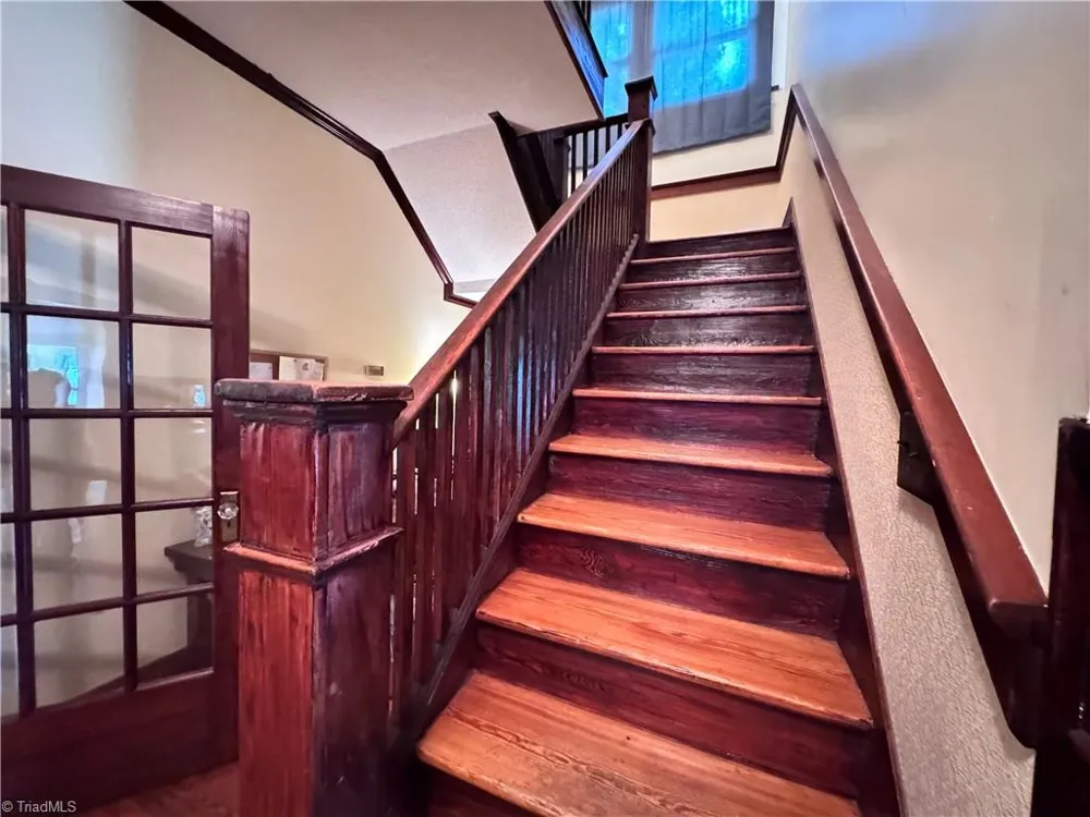 639 Elk Spur Street Elkin, NC 28621