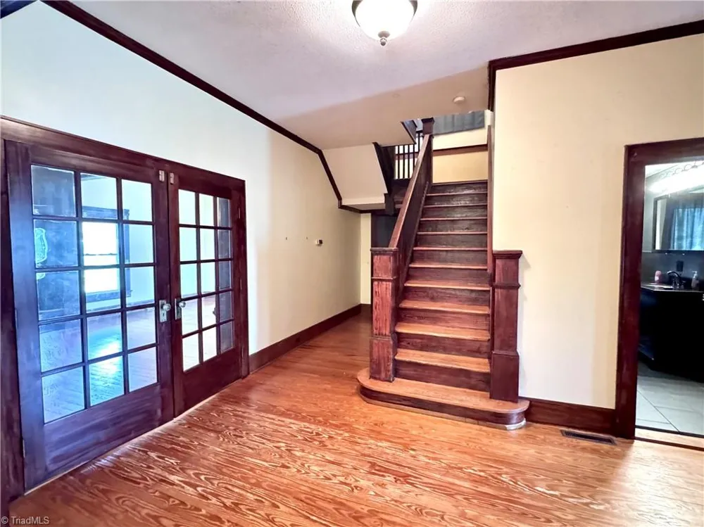 639 Elk Spur Street Elkin, NC 28621