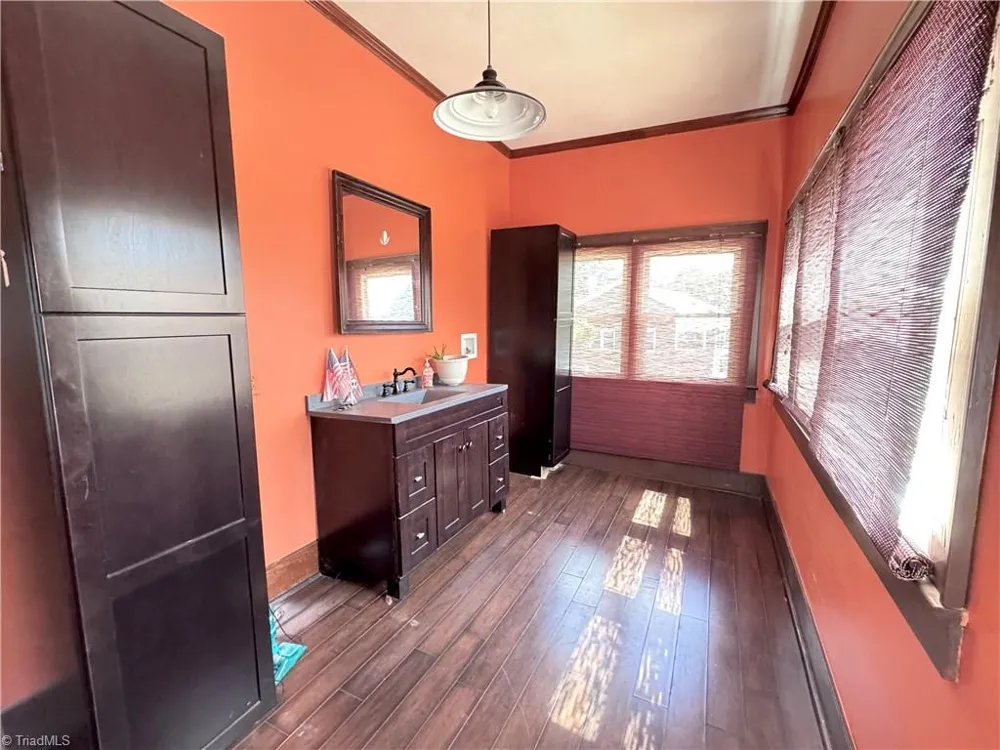 639 Elk Spur Street Elkin, NC 28621