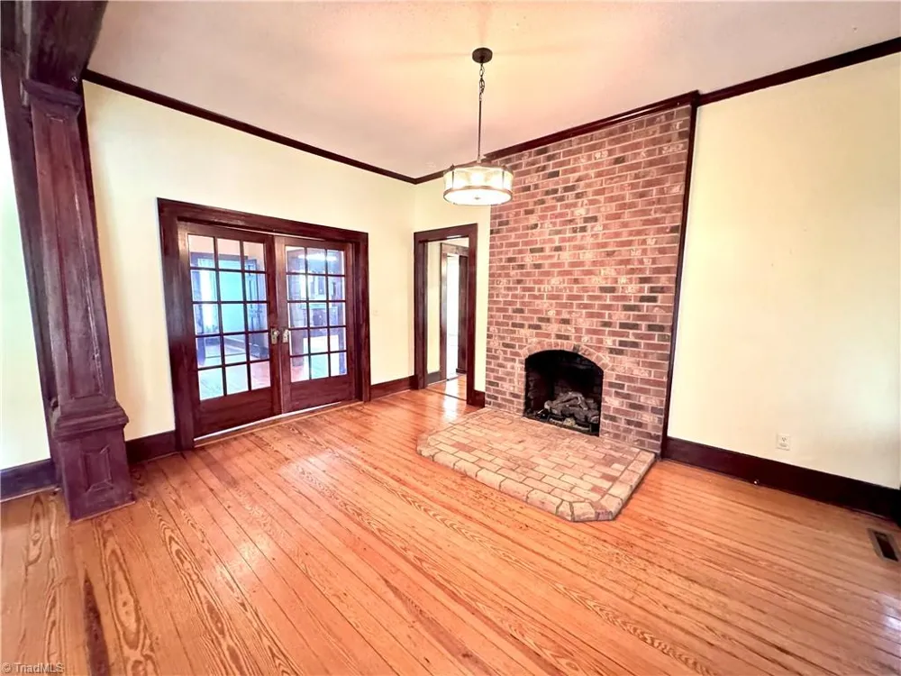 639 Elk Spur Street Elkin, NC 28621