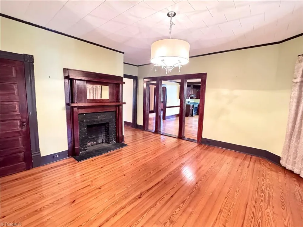 639 Elk Spur Street Elkin, NC 28621