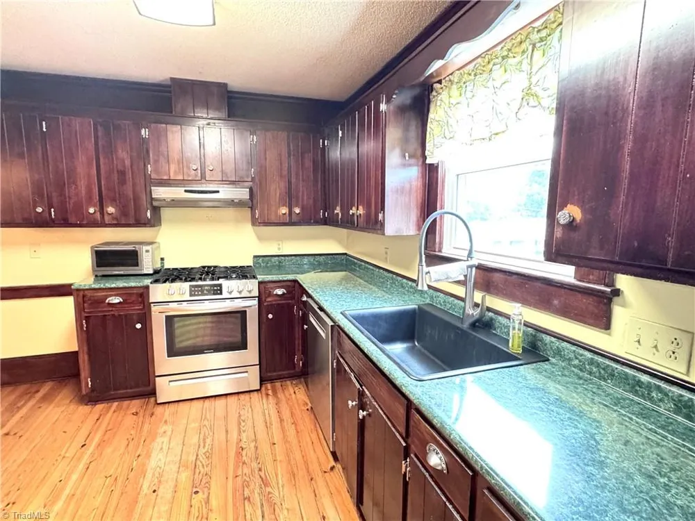 639 Elk Spur Street Elkin, NC 28621
