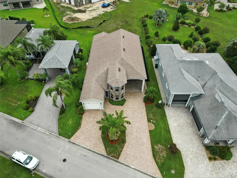 529 MEANDERING WAY Polk City, FL 33868