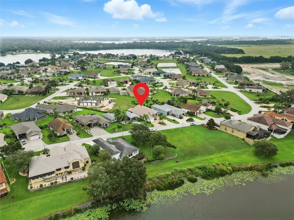 529 MEANDERING WAY Polk City, FL 33868