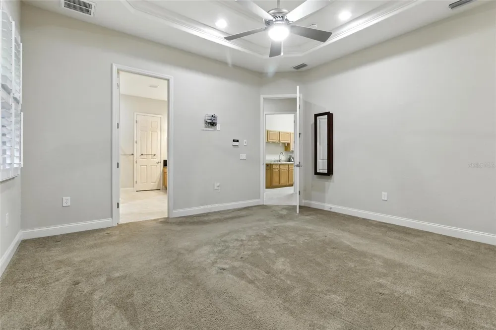 529 MEANDERING WAY Polk City, FL 33868