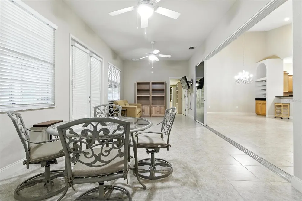 529 MEANDERING WAY Polk City, FL 33868