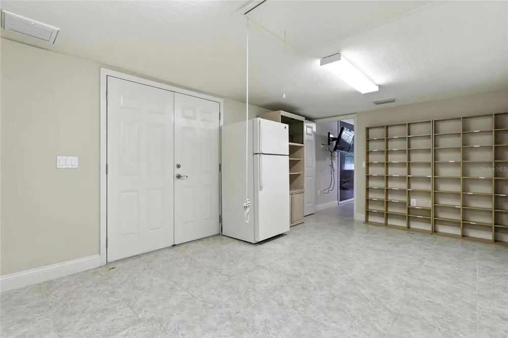 529 MEANDERING WAY Polk City, FL 33868