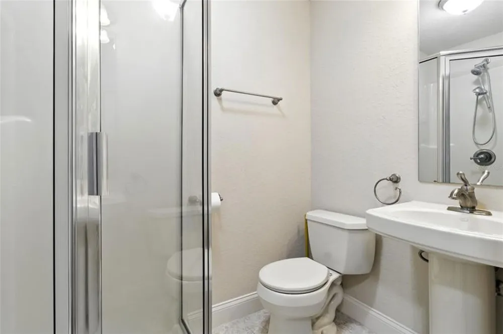 529 MEANDERING WAY Polk City, FL 33868