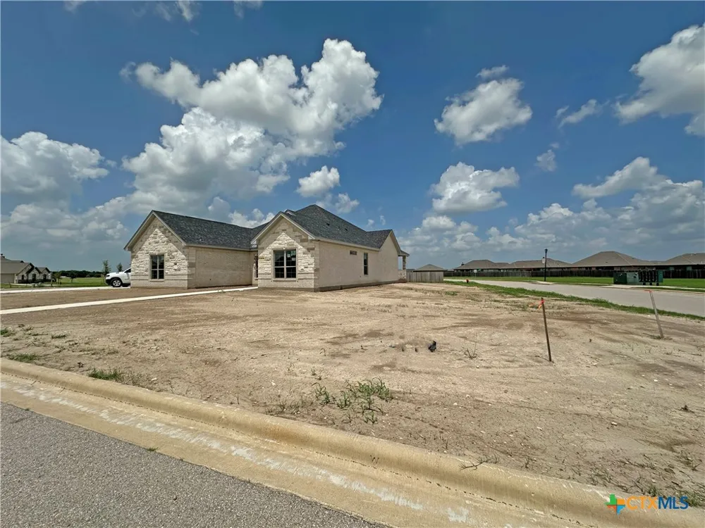 405 Willow Troy, TX 76579