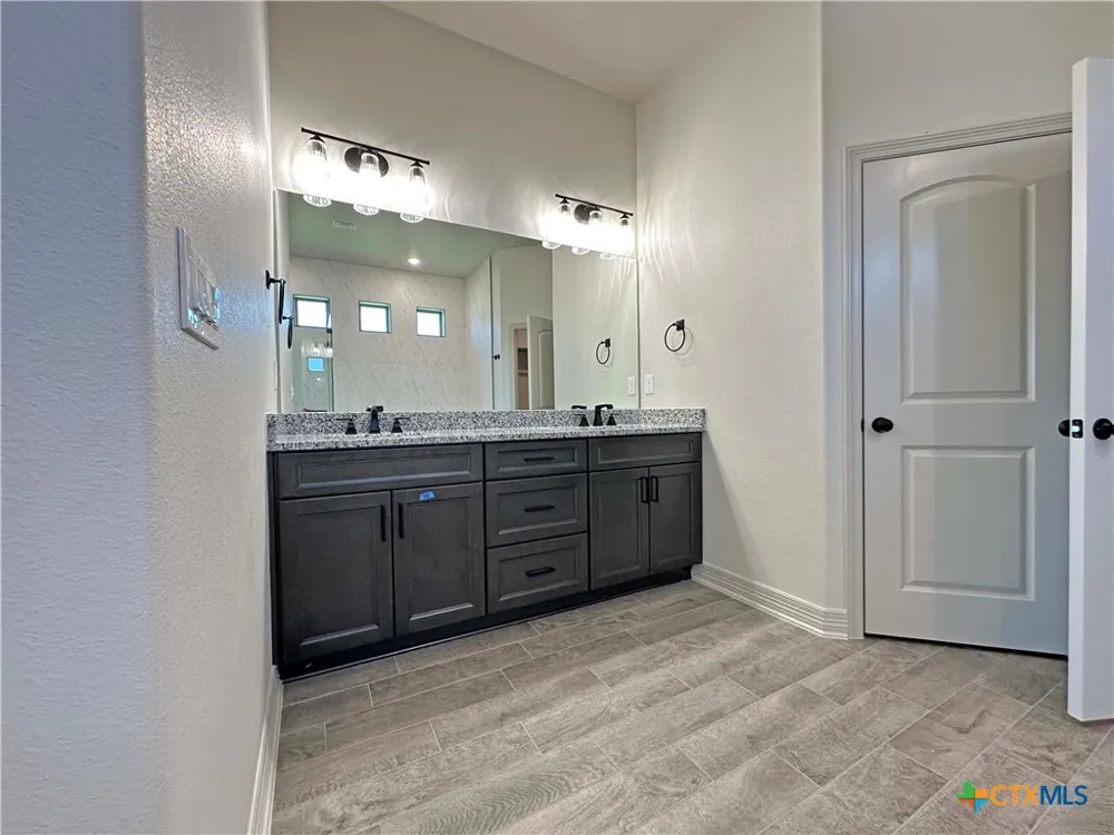 405 Willow Troy, TX 76579